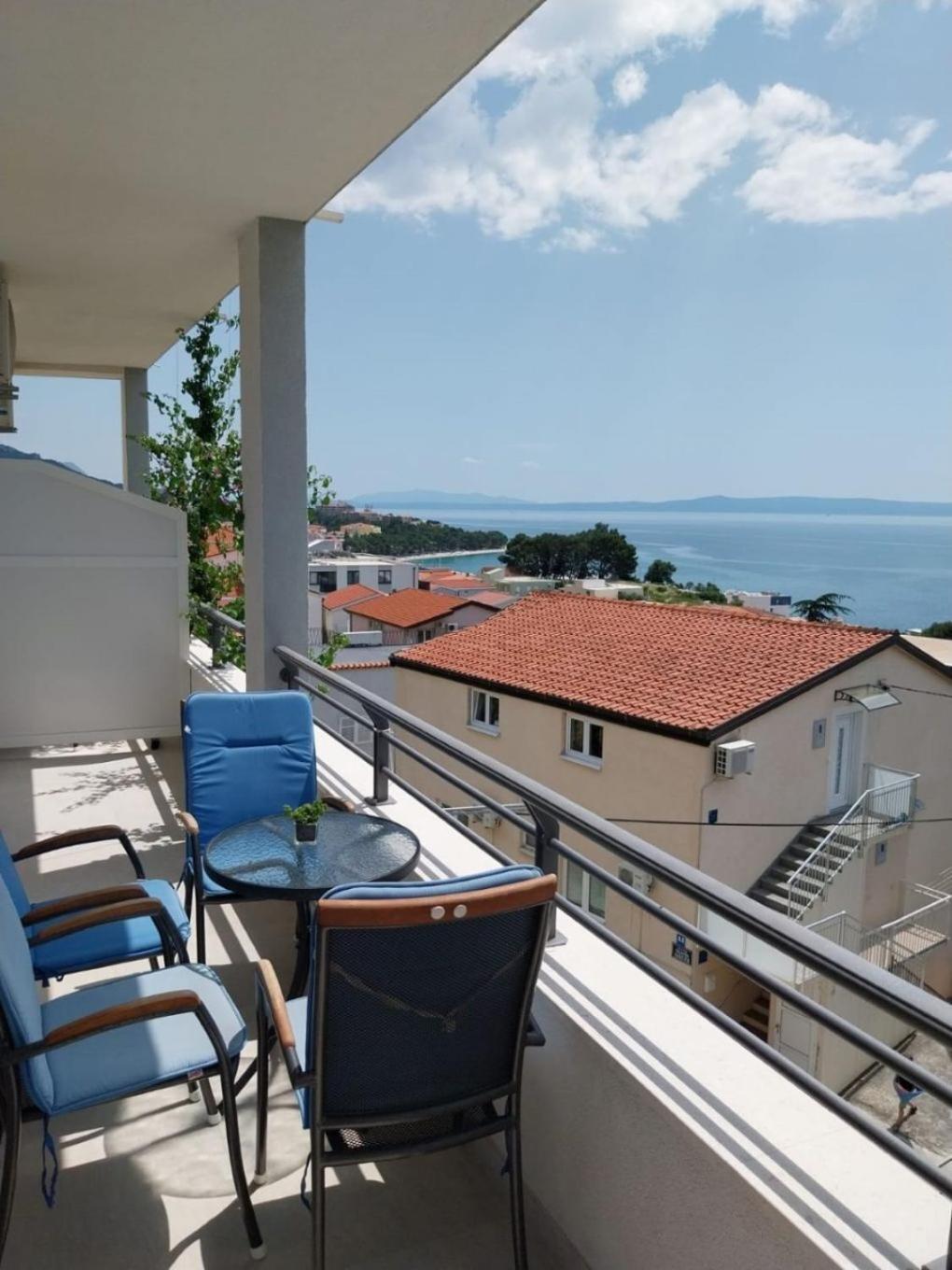 Apartments Josip 巴什卡沃达 外观 照片